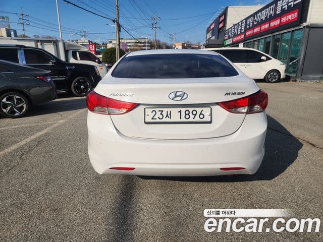 Hyundai Avante MD Luxury, 2011 4