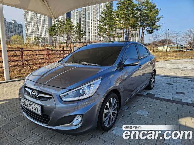 Hyundai Accent(новый кузов / новое поколение) Premium, 2015 1