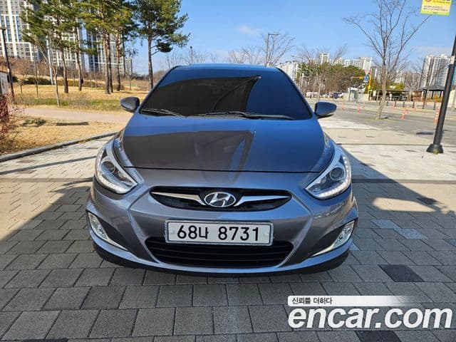 Hyundai Accent(новый кузов / новое поколение) Premium, 2015 3