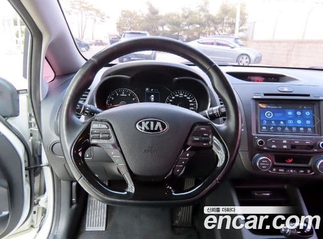 Kia The / новый New K3 Prestige, 2016 8