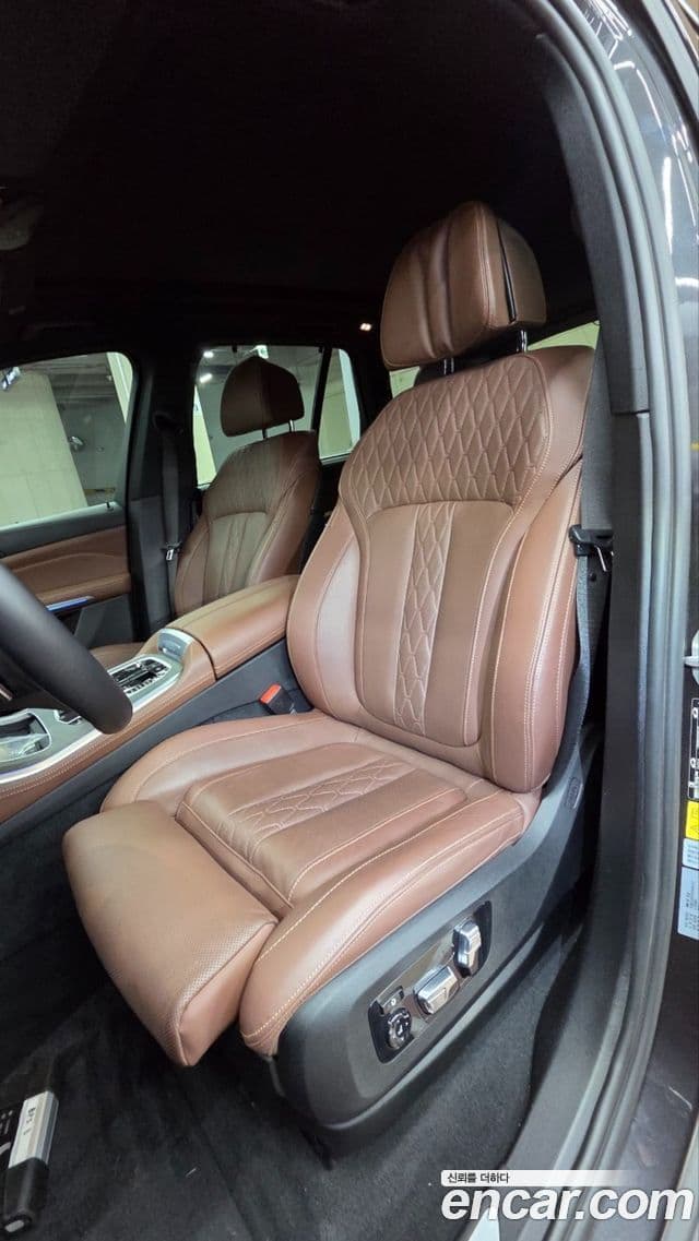 BMW X5 (G05) xDrive 45e xLine, 2023 все фото