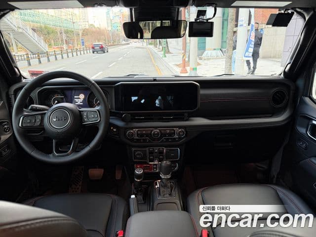 Jeep Wrangler (JL) 2.0 Rubicon 4도어, 2025 11