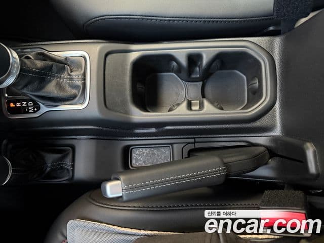 Jeep Wrangler (JL) 2.0 Rubicon 4도어, 2025 15