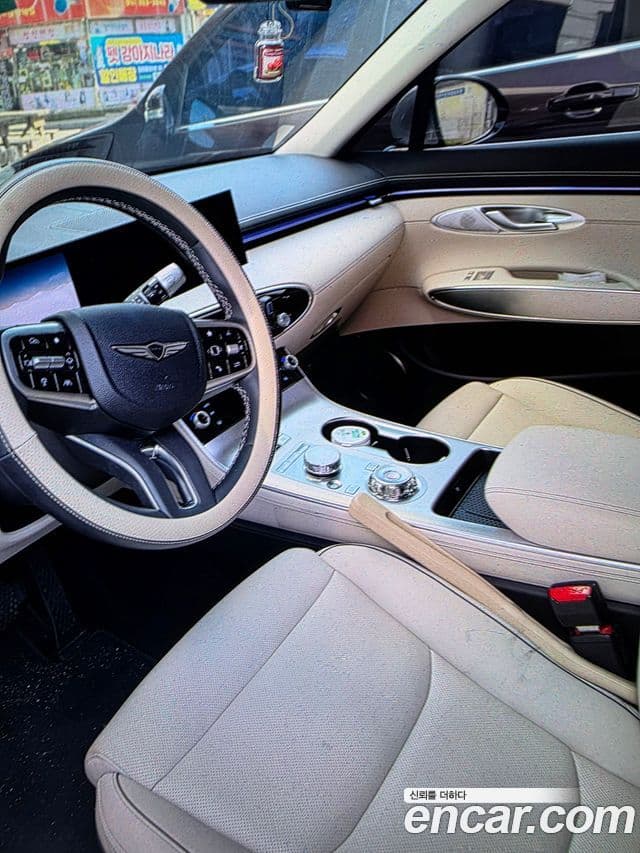 Genesis GV70, 2025 все фото