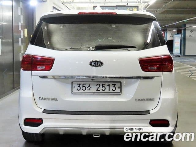 Kia The / новый New Carnival President, 2019 все фото