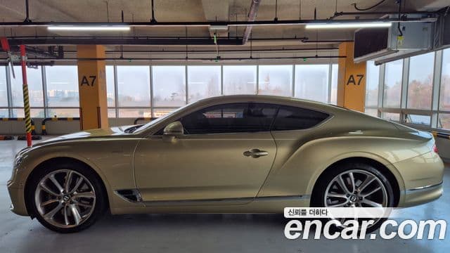 Bentley Continental GT 3세대 4.0 GT Azure, 2023 3