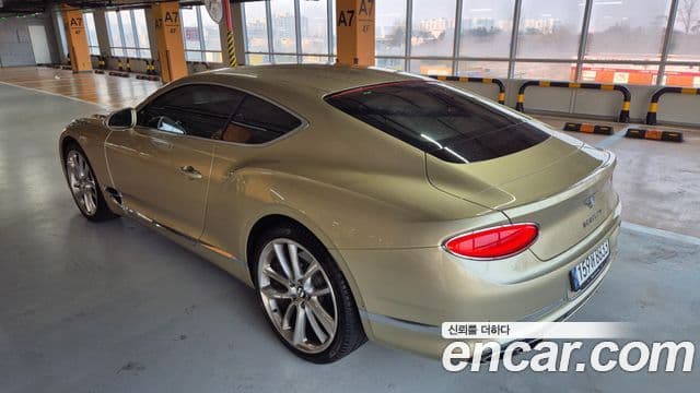 Bentley Continental GT 3세대 4.0 GT Azure, 2023 4