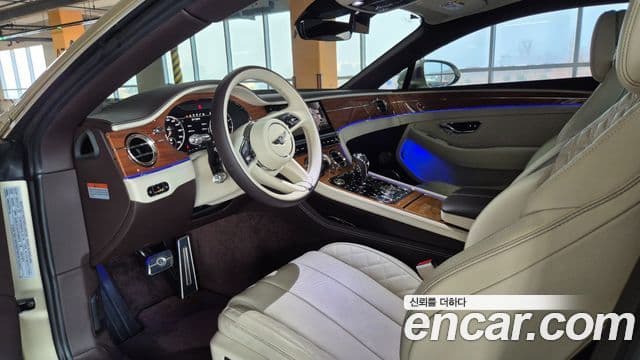 Bentley Continental GT 3세대 4.0 GT Azure, 2023 8