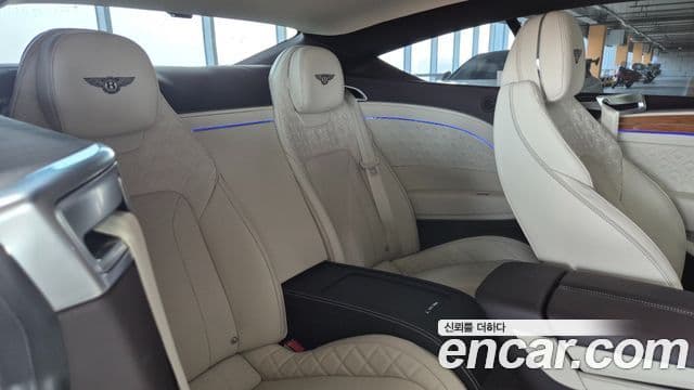 Bentley Continental GT 3세대 4.0 GT Azure, 2023 11