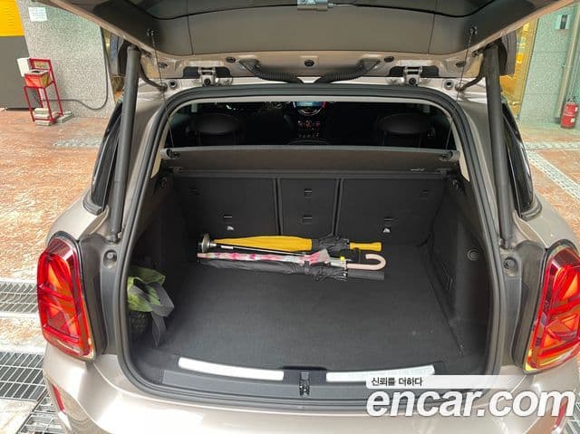 Mini Cooper Countryman 2세대, 2024 11