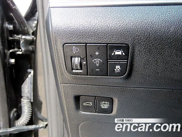 Kia K5 гибрид 3세대 Noblesse, 2023 12