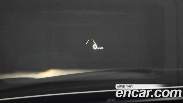 Genesis G70 Elite, 2019 18