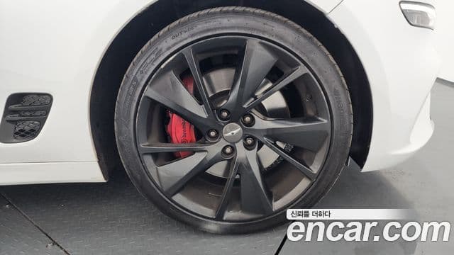 Genesis The / новый New G70, 2021 все фото