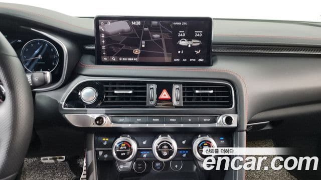 Genesis The / новый New G70, 2021 14