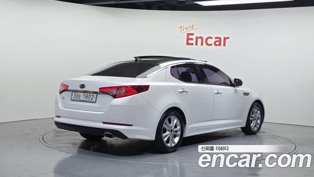 Kia K5 빌트인캠2 — базовая версия - Built-in Cam 2, 2011 2