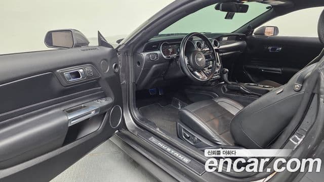 Ford Mustang GT купе, 2018 10