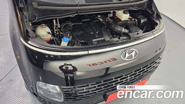 Hyundai Staria Modern, 2023 6