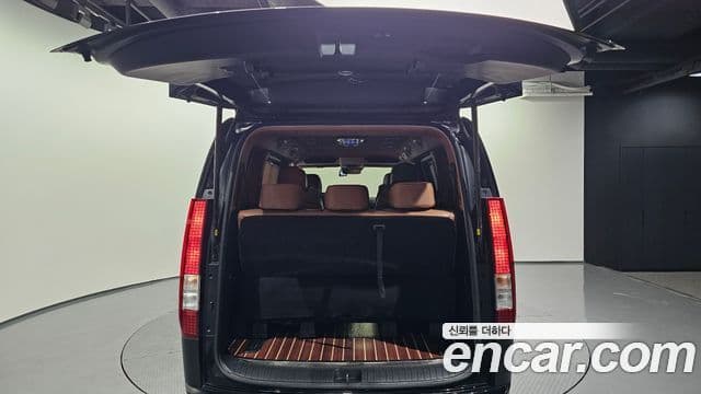 Hyundai Staria Modern, 2023 20