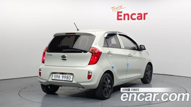 Kia All New Morning Deluxe Trendy, 2015 2