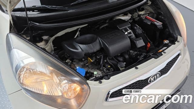 Kia All New Morning Deluxe Trendy, 2015 6