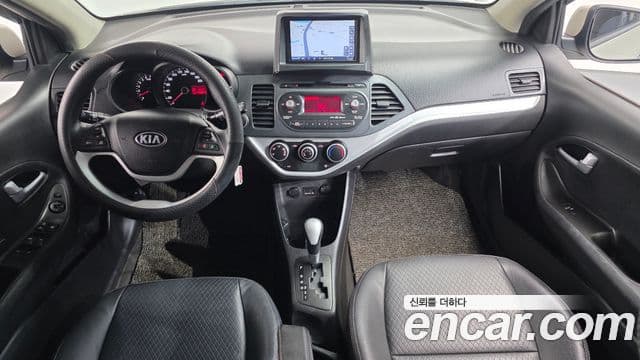 Kia All New Morning Deluxe Trendy, 2015 7