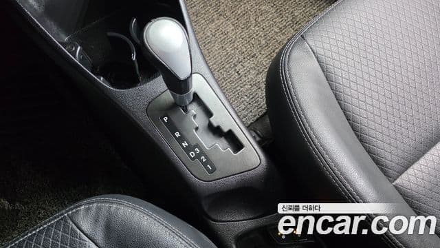 Kia All New Morning Deluxe Trendy, 2015 9