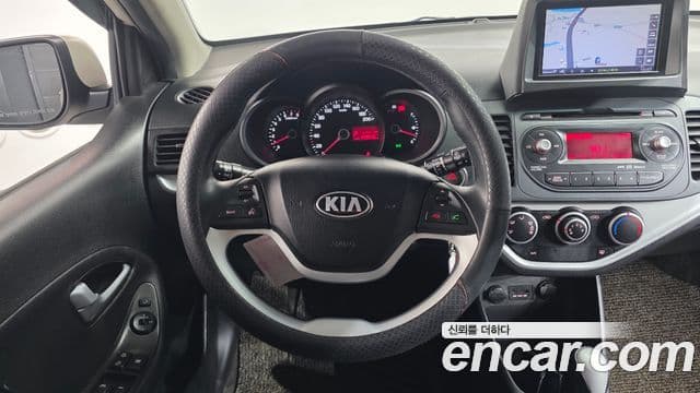 Kia All New Morning Deluxe Trendy, 2015 14
