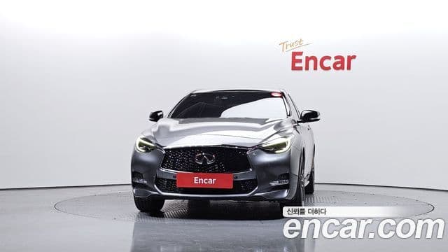 Infiniti Q30 Premium, 2017 3