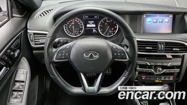 Infiniti Q30 Premium, 2017 13