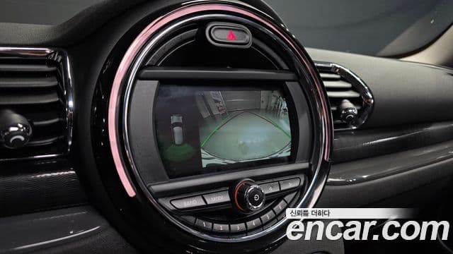 Mini Cooper 클럽맨 2세대, 2020 15