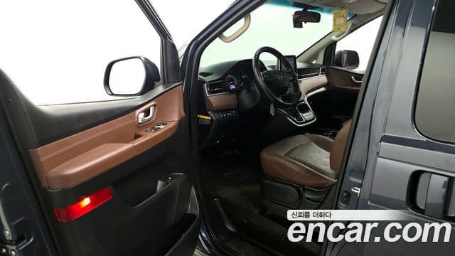Hyundai The / новый New Grand Starex Exclusive, 2019 10