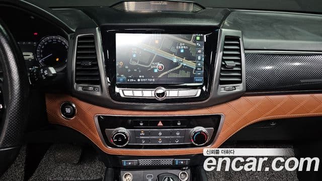 KG모빌리티(SsangYong) G4 Rexton белый Edition, 2020 14