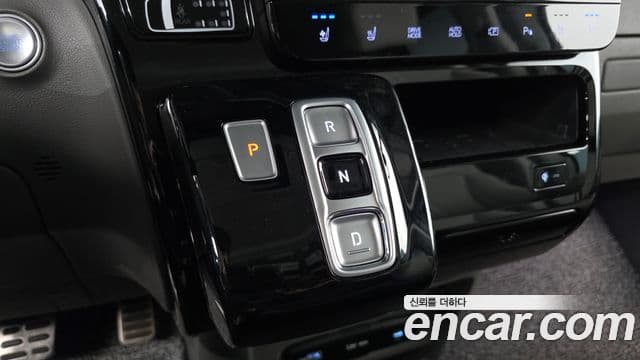 Hyundai Staria Inspiration, 2025 9