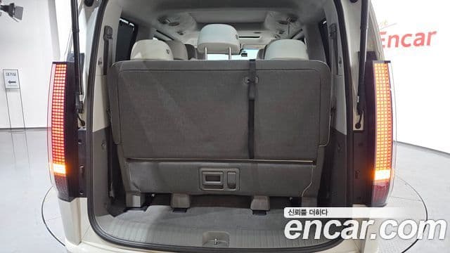 Hyundai Staria Inspiration, 2025 20