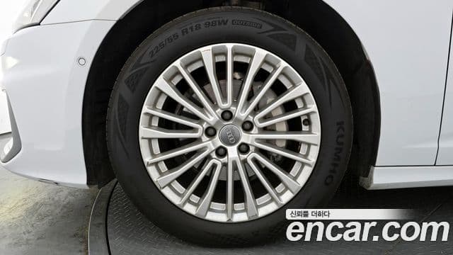 Audi A6 (C8) Premium, 2020 все фото