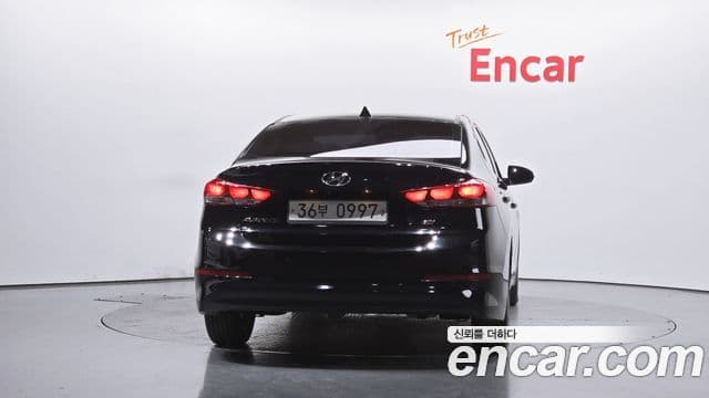 Hyundai Avante AD Special, 2016 4