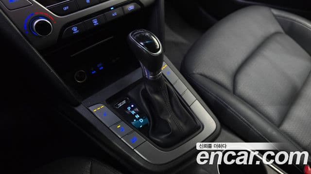 Hyundai Avante AD Special, 2016 9