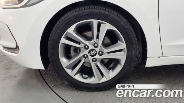 Hyundai Avante AD 1.6 GDI Value Plus, 2018 все фото