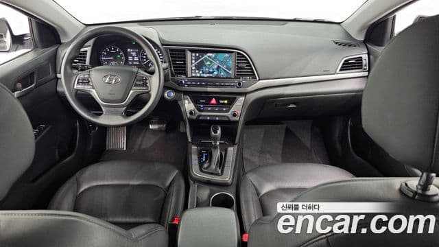 Hyundai Avante AD 1.6 GDI Value Plus, 2018 7