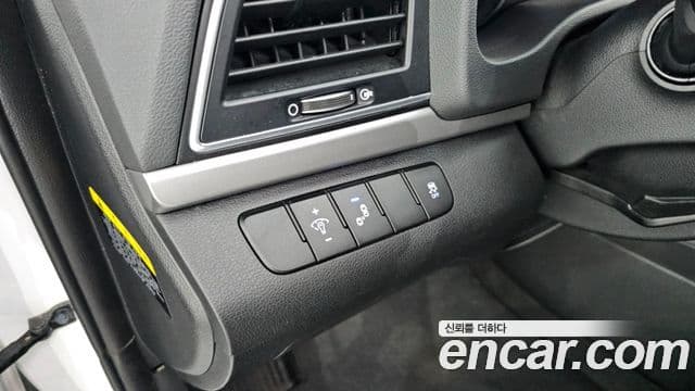 Hyundai Avante AD 1.6 GDI Value Plus, 2018 17