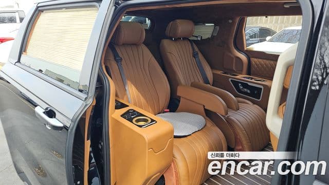 Kia Carnival 4세대 бензин 9인승 High Limousine(компания по спецнадстройкам), 2022 12