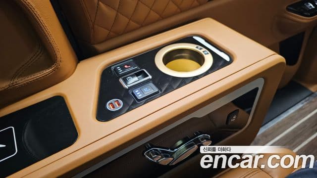 Kia Carnival 4세대 бензин 9인승 High Limousine(компания по спецнадстройкам), 2022 19