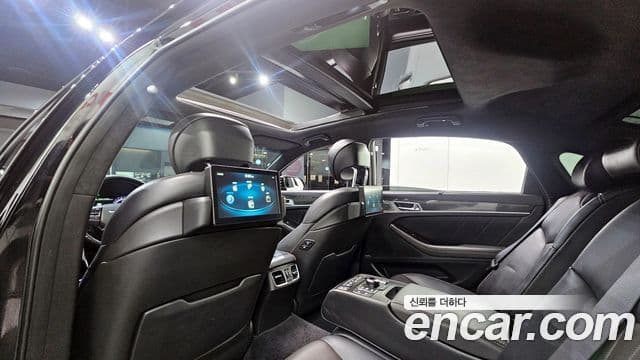 Genesis G80 Sport, 2017 13