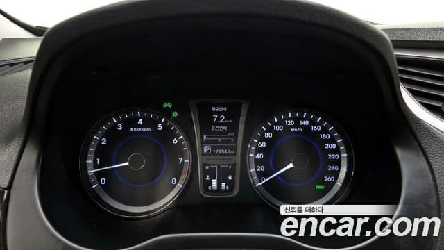 Hyundai Grandeur HG Luxury, 2011 8