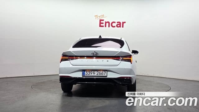 Hyundai Avante (CN7) Smart, 2022 4