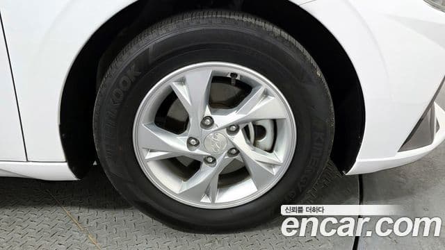 Hyundai Avante (CN7) Smart, 2022 все фото