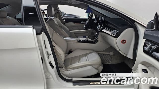 Mercedes-Benz CLS-класс W218 CLS63 AMG S 4MATIC, 2015 11