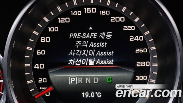 Mercedes-Benz CLS-класс W218 CLS63 AMG S 4MATIC, 2015 17