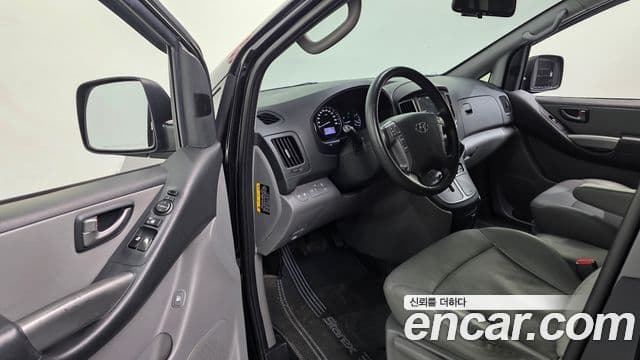 Hyundai The / новый New Grand Starex Modern, 2019 11