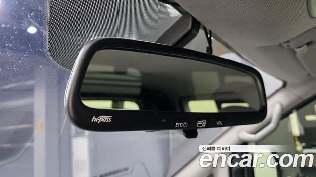 Hyundai The / новый New Grand Starex Modern, 2019 15